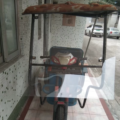 Motorcycle front windshield – thickened and modified