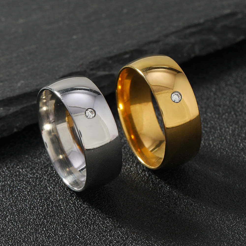 Anillo de acero de titanio de moda europea y americana no se desvanece 8mm bolas internas y externas con un anillo de diamante joyas de acero inoxidable