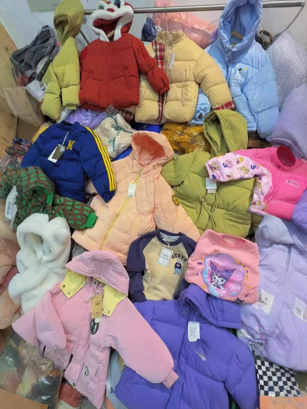 Patpat Kids Sets marca de comercio exterior ropa infantil otoño invierno miscelánea ropa de algodón para niños chaqueta de plumón