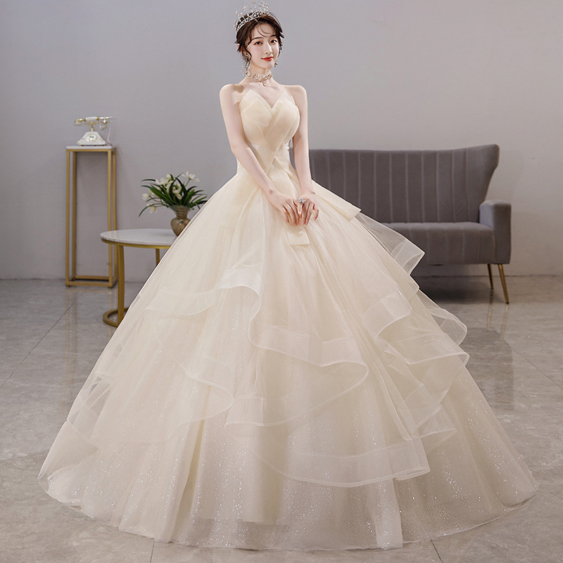 Champagne color