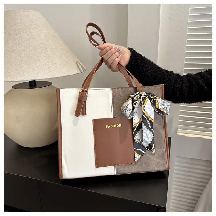 Bolsos de transporte transfronterizos bajo la axila simple de gran capacidad de otoño y invierno moda ocio bolsas de hombro bolsas de mano mujeres