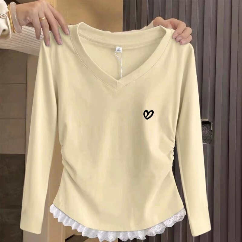 【92% Cotton, 8% Spandex + Heart Embroidery + Back Collar】Lace Trim V-Neck Regular Shoulder Base Shirt T-Shirt Slim Fit 【92% Cotton, 8% Spandex + Heart Embroidery + Back Collar】Lace Trim V-Neck Regular Shoulder Base Shirt T-Shirt Slim Fit