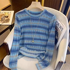 破れ加工と透かし模様のストライプ柄、柔らかな肌触りのレディースセーター、2025年秋、優しいレトロデザイン、ラウンドネックニット、A2950