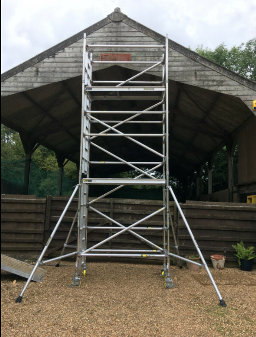 外贸组装式铝合金脚手架厂家深圳创意款一件起订亚马逊速卖通脚手