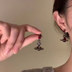 甘酷百合宇宙立体土星満ドリルイヤリング女性ファッション欧米の軽贅沢耳飾り気質高級感アクセサリー
