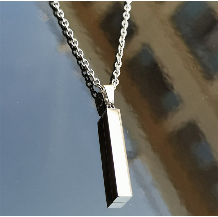 Fashion Solid Color Rectangle Stainless Steel Plating Pendant Necklace 1 Piece