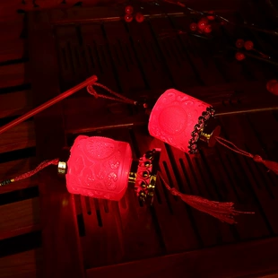 LED-фонарики на ручке детские игрушки новогодние