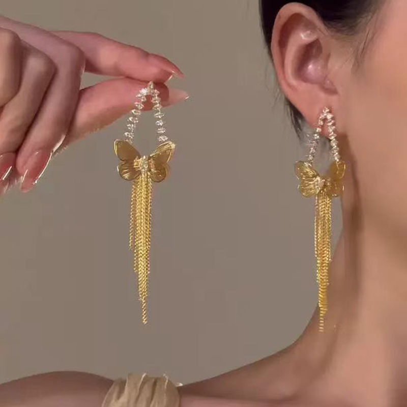 Retro small design sophisticated earrings