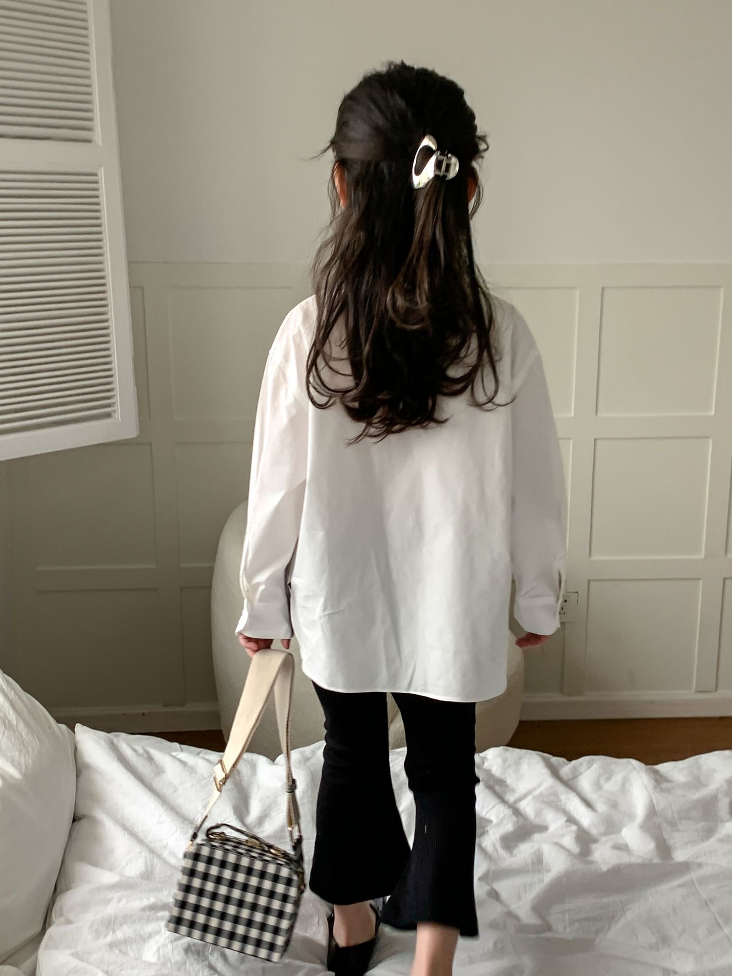 Camisa para niños 2024 primavera estilo coreano ropa para niños camisa de manga larga con bordado de flores para niñas camisa de media longitud para bebés para niños medianos y grandes