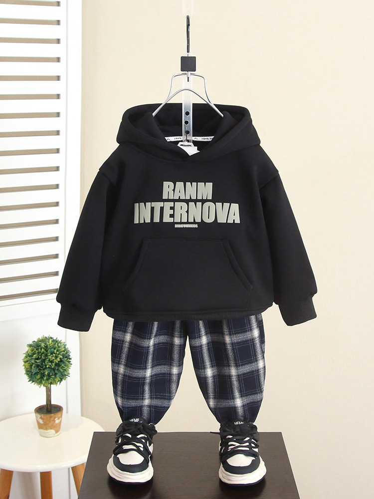 6494 traje de suéter para niños más terciopelo engrosamiento ropa de invierno para niños 2025 otoño e invierno nuevo suéter de bebé de dos piezas