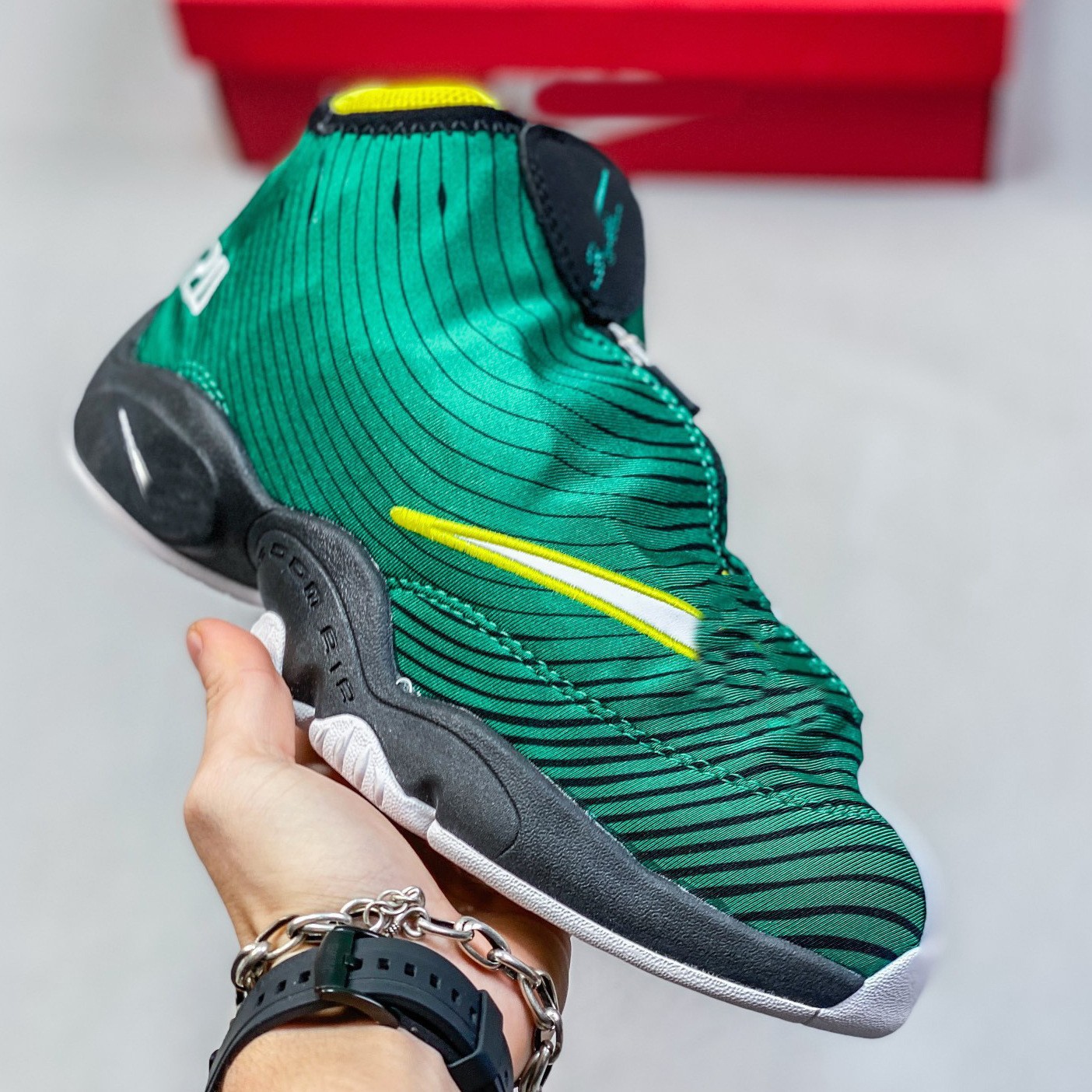 Putian zapatos de baloncesto de combate Peyton guantes de cremallera de alto impacto antideslizante zapatos casuales para hombres image 9