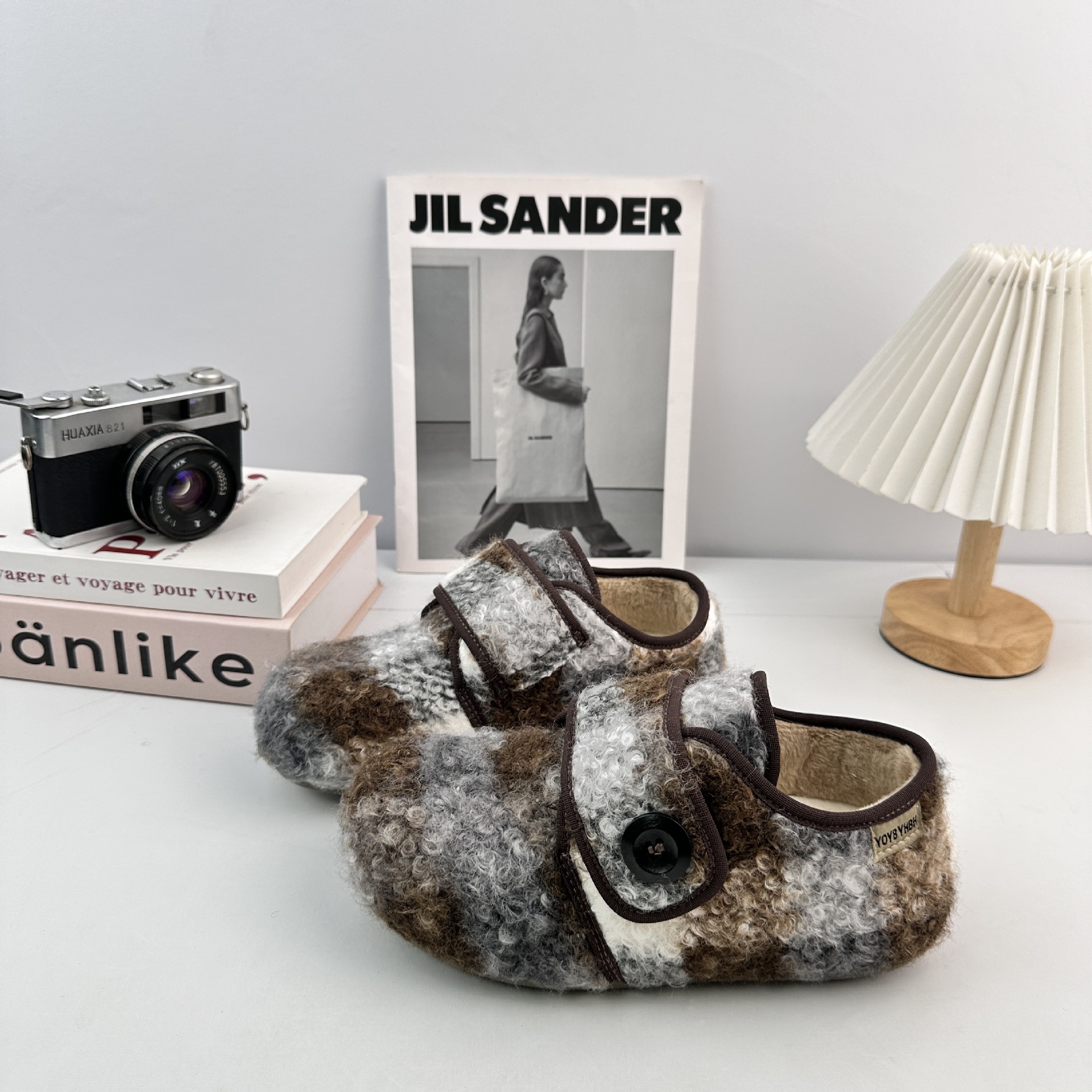 Yuanbo 2025 nuevo otoño y invierno coreano zapatos de lana para mujeres más zapatos de borken de cordero zapatos de cachemire