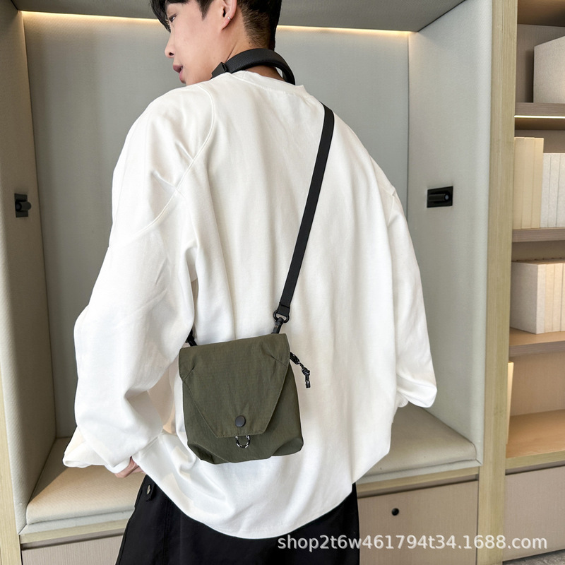Minimalist Design with a Trendy Online Vibe Minimalist Design with a Trendy Online Vibe