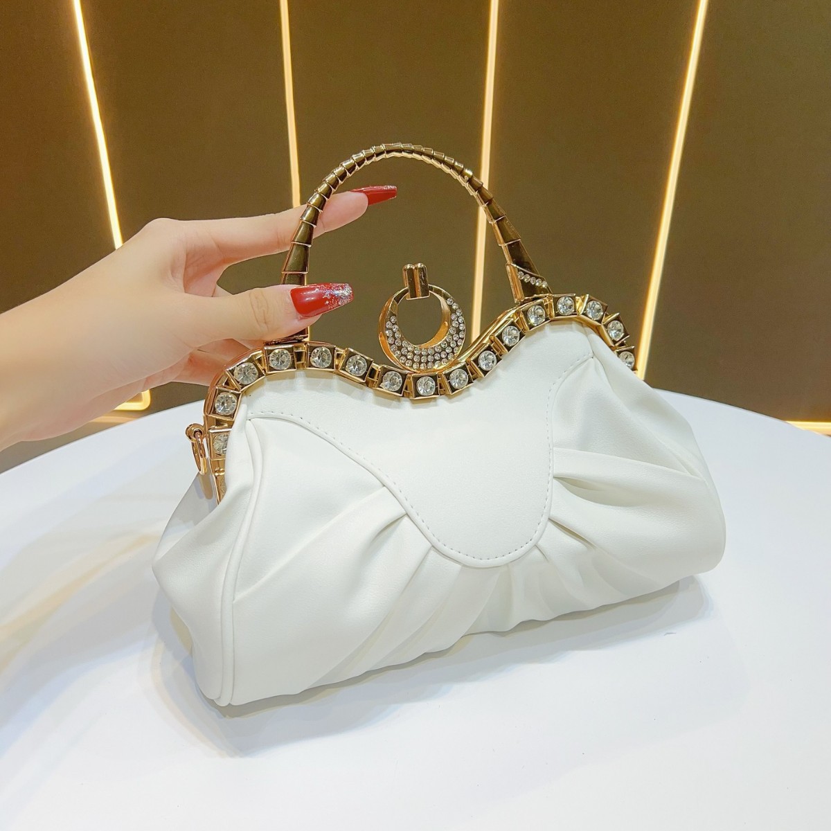 New Cross-Border Handbag Vintage Pleated Evening Large Capacity Shoulder Crossbody Simple Women's Bag_voghion.com