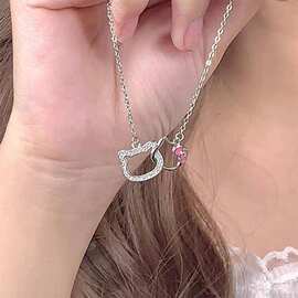 日韩俏皮风卡通猫咪吊坠项链女学生可爱双环锁骨链小众设计感颈链