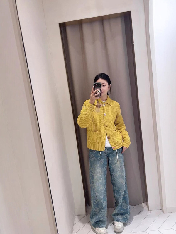 25南油新款V领翻花羊毛针织衫开衫外套上衣毛衣|undefined