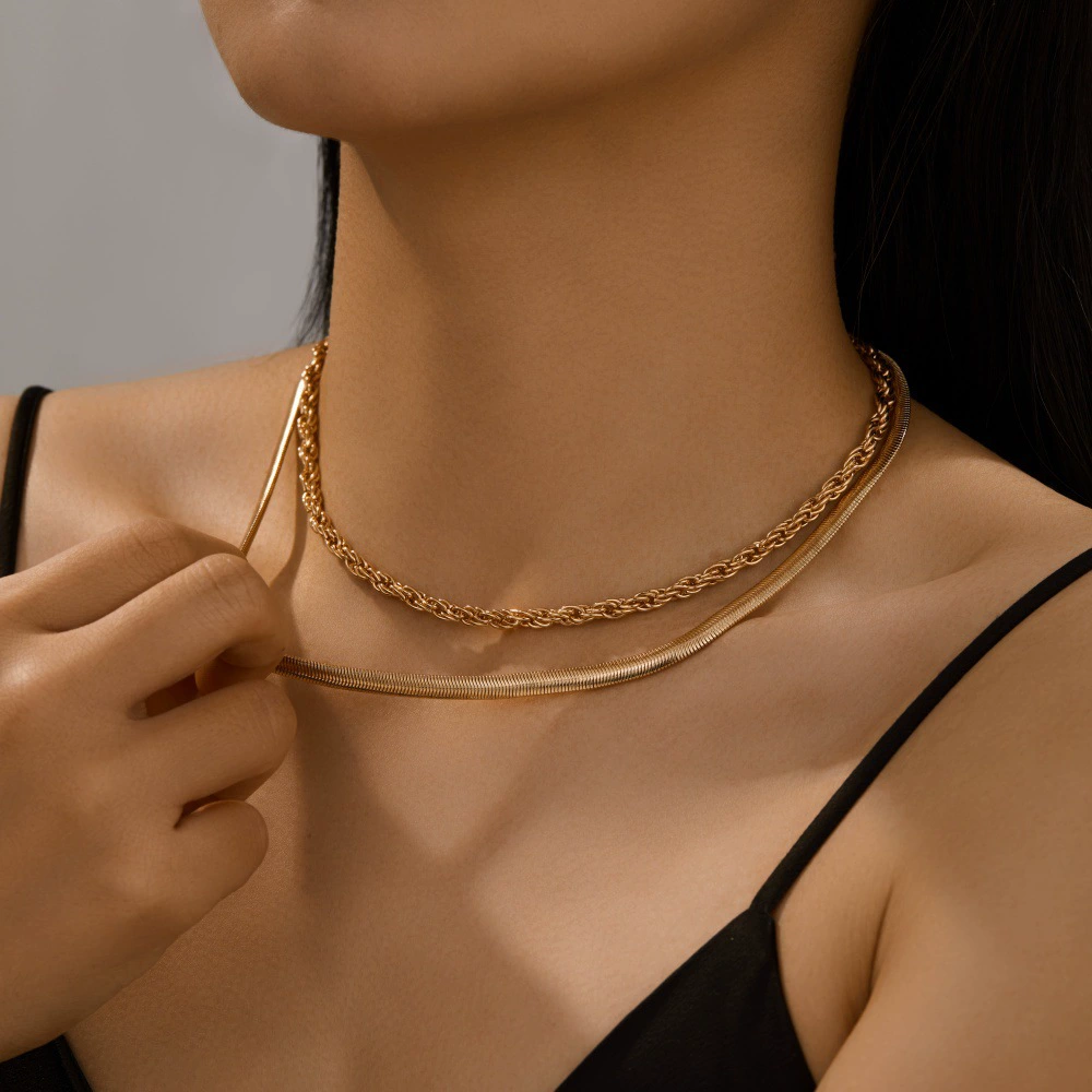 2025 новый кросс-бордерный текстурированный золотой цепочный браслет с цепочкой "змеиная кость", европейский и американский двухслойный стековый кулон Amazon