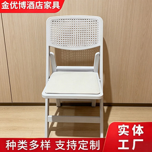 ���ۯB����������ο������Α����ΰ�ɫ��֬�α�ݻ�c���˼��e��