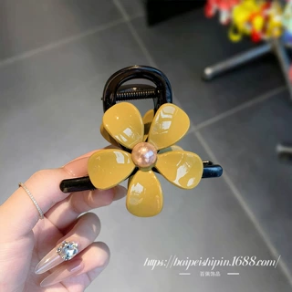 韩系高品质姜黄色花朵中号抓夹气质百搭半扎发发夹2026新款鲨鱼夹