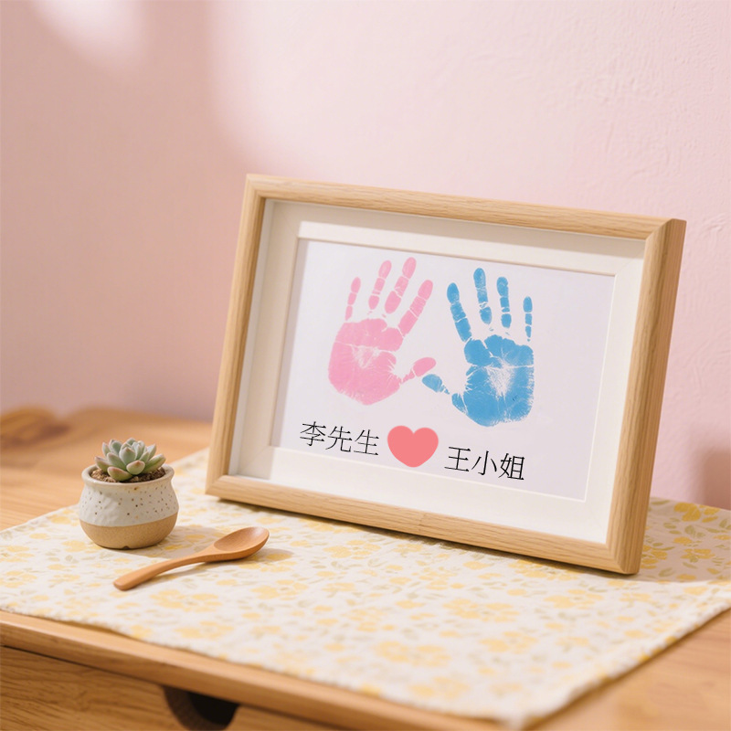 Couple Handprint Photo Frame DIY Handmade Palm Hand Mask Ink Mud for Boyfriend and Girlfriend Best Friend Valentine's Day Commemorative Gift Couple Handprint Photo Frame DIY Handmade Palm Hand Mask Ink Mud for Boyfriend and Girlfriend Best Friend Valentine's Day Commemorative Gift