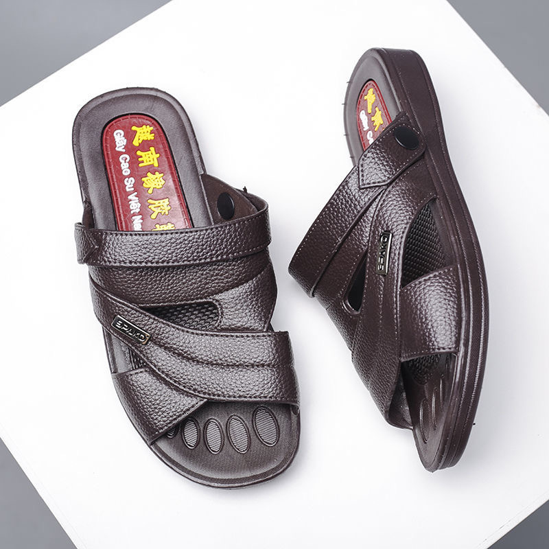 New Summer Vietnamese Sandals for Men, One-Piece, Water-Resistant, Breathable, Dual-Use Beach Slippers, Non-Slip