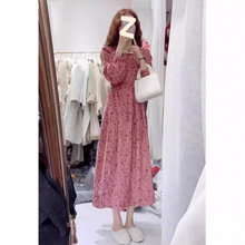 2024秋冬新款灯芯绒碎花遮胯长裙女显瘦高腰仙女玫瑰花连衣裙甜美