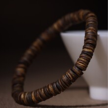 天然海南莺歌绿棋随行药片沉水沉香手串原创DIY支持一件代发佛珠