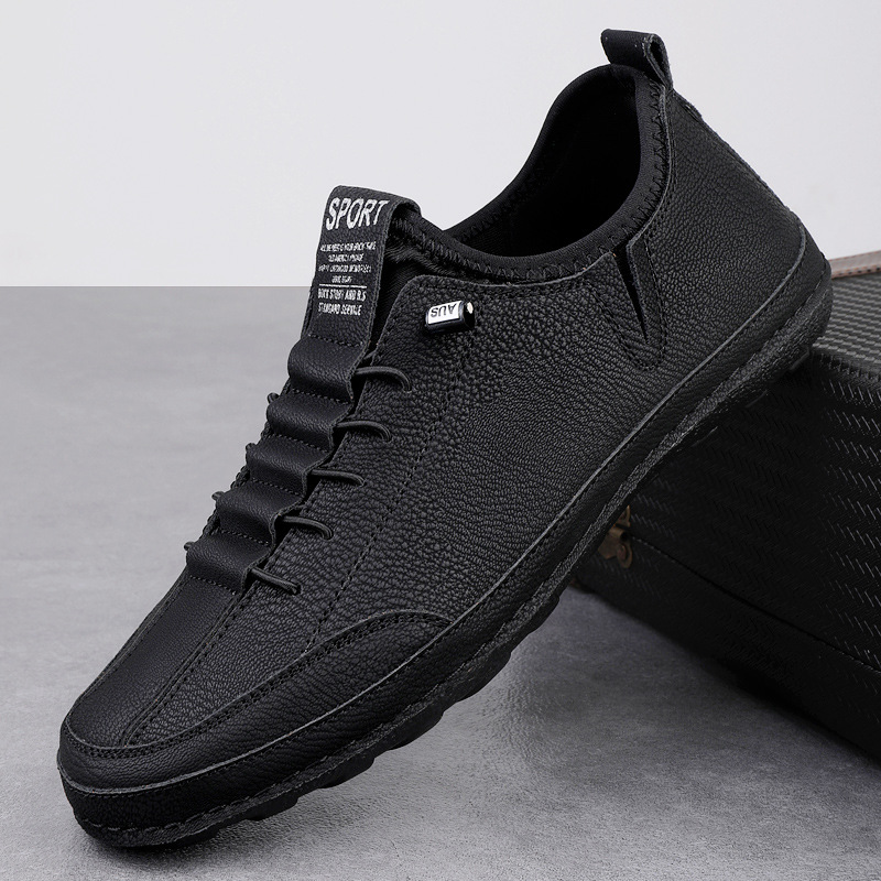 Zapatos de cuero de hombre de tamaño grande 2025 nuevos zapatos casuales transpirables con suela suave para trabajar, seguro laboral para trabajar, zapatos de cuero de cocinero de estilo general