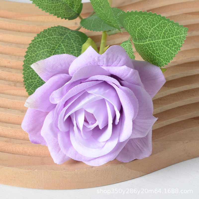 フランネルのバラの花束をシミュレーションしました。|undefined