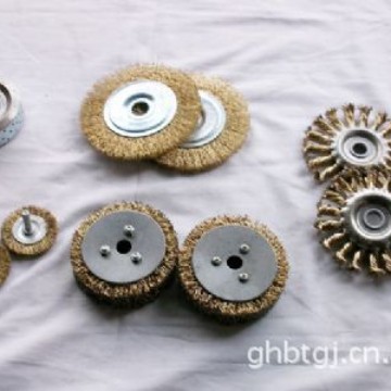 补胎钢丝轮麻花轮抛光打磨除锈除去氧化不锈钢丝打毛盘补胎钢丝轮