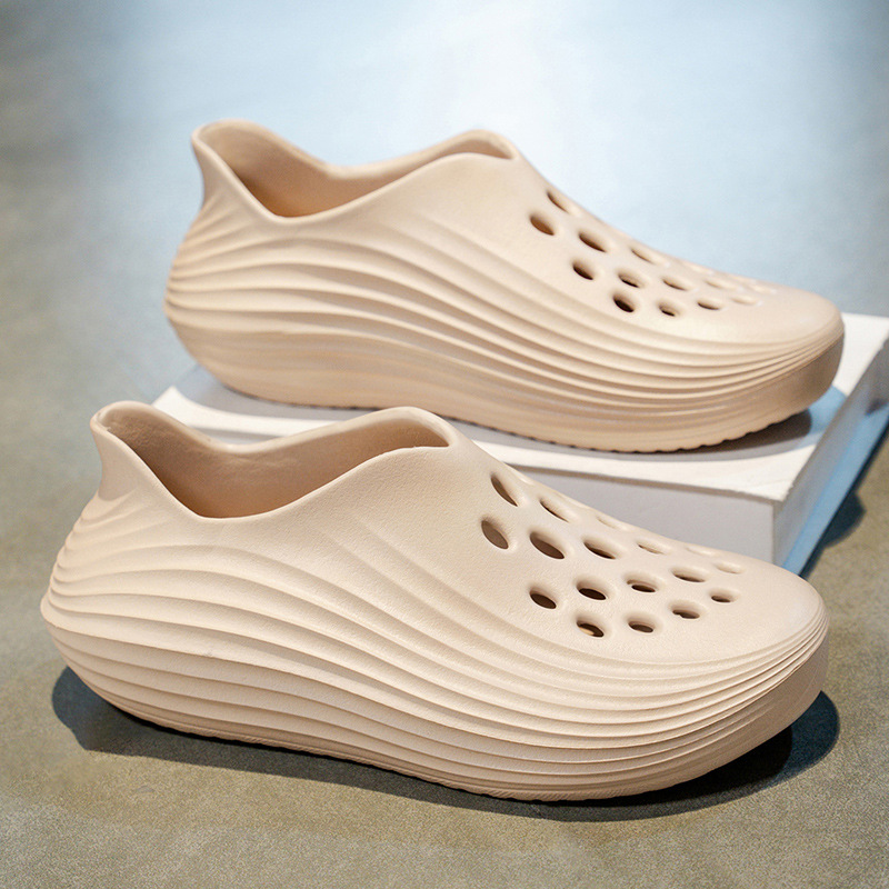 Zapatos con agujeros de coco para hombres nuevo estilo verano al aire libre vadeo Baotou bolso con tacón sandalias antideslizantes EVA pisando la mierda sandalias y zapatillas