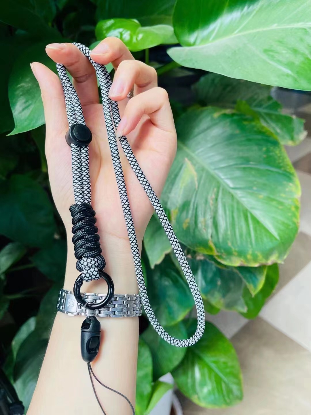 Nuevo teléfono móvil contraste color cordón Halter anti-perdido ajustable muñeca cuerda llavero cuerda trenzada hecha a mano cuerda de mano de dos colores