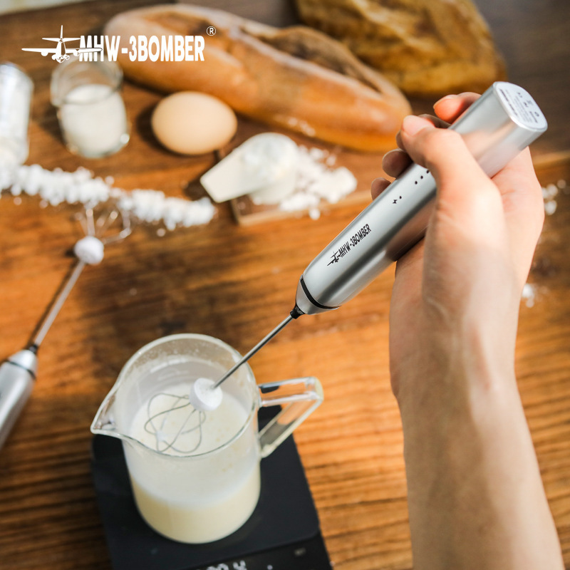 Bomber Milk Foaming Machine Coffee Milk Stick Household Electric Milk Foaming Machine Milk Stirring Stick Hand-held Spuffer Bomber Milk Foaming Machine Coffee Milk Stick Household Electric Milk Foaming Machine Milk Stirring Stick Hand-held Spuffer