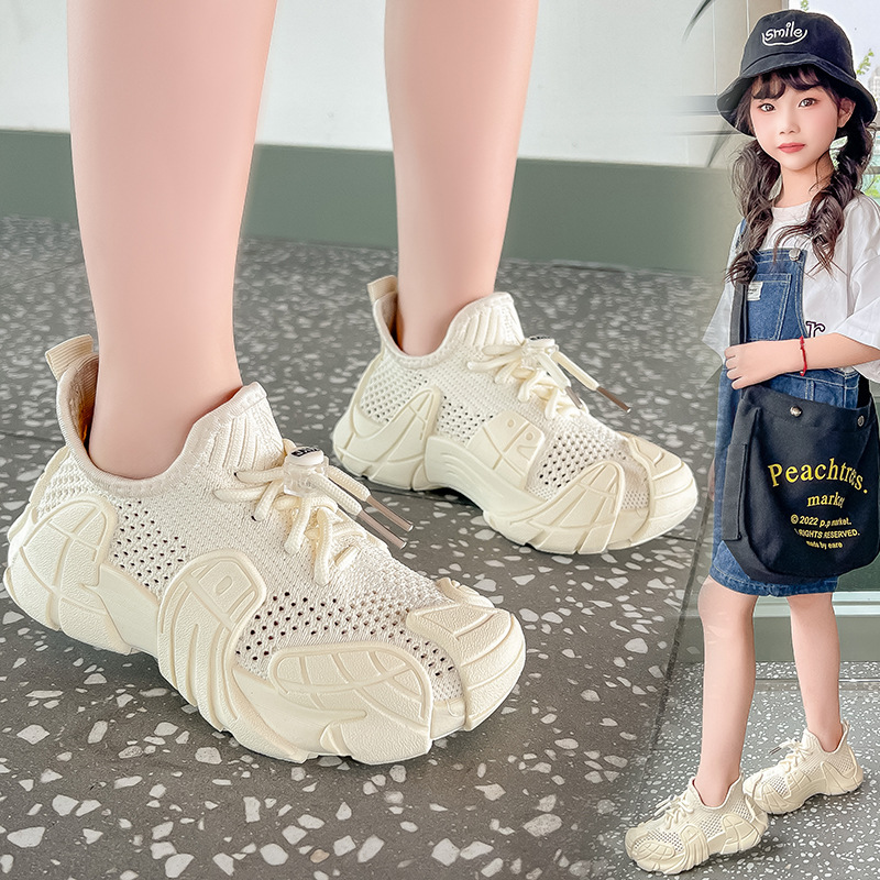 Zapatos para niños, zapatos de red, verano 2025 nuevos zapatos deportivos para niños, superficie de malla transpirable, zapatos para correr antideslizantes para niños