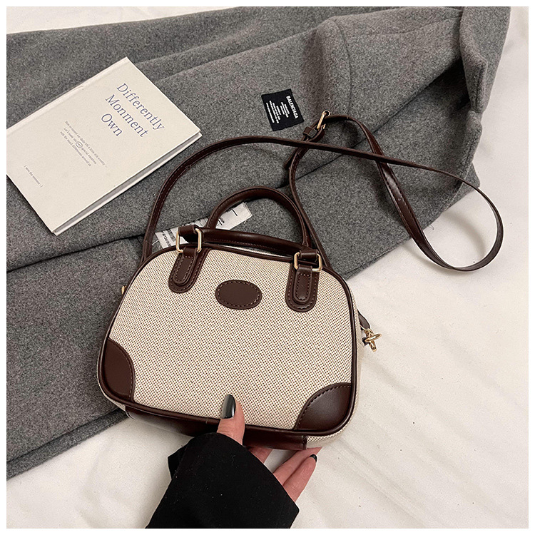 Bolso de nicho coreano de mujer de alto nivel, lino retro, bolso de hombro de viaje, nuevo tipo de bolso de viaje inclinado