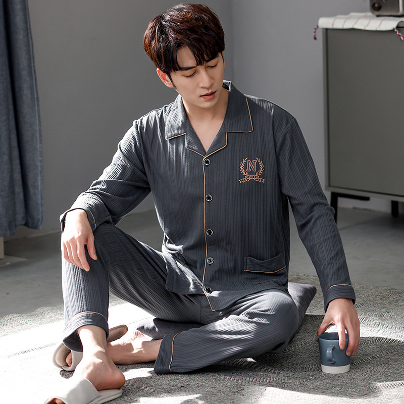 2025 新しいパジャマメンズ秋と冬の綿ルーズ長袖カーディガンラペルハイエンドホームウェアセット