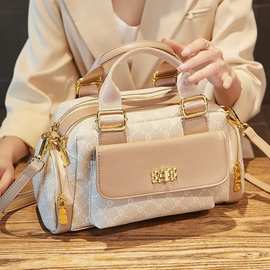 波士顿女包2025新款真皮手提枕头包时尚百搭手提单肩包简约斜挎包
