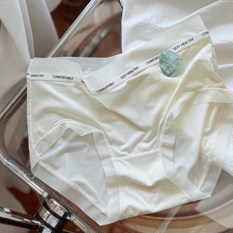 Ashimi 7A Antibacterial, Comfortable, Breathable, Seamless, Lightweight Ice Silk Elastic Girls' Underwear for Women