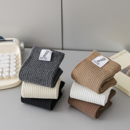 Men's Autumn/Winter Cotton Socks with Fabric Label, High-Cut Socks, INS Trendy Vertical Stripe Waistband Socks, All-Match Solid-Color Long Socks—Wholesale