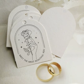 纸类标签;信纸、信封;纸类印刷制品