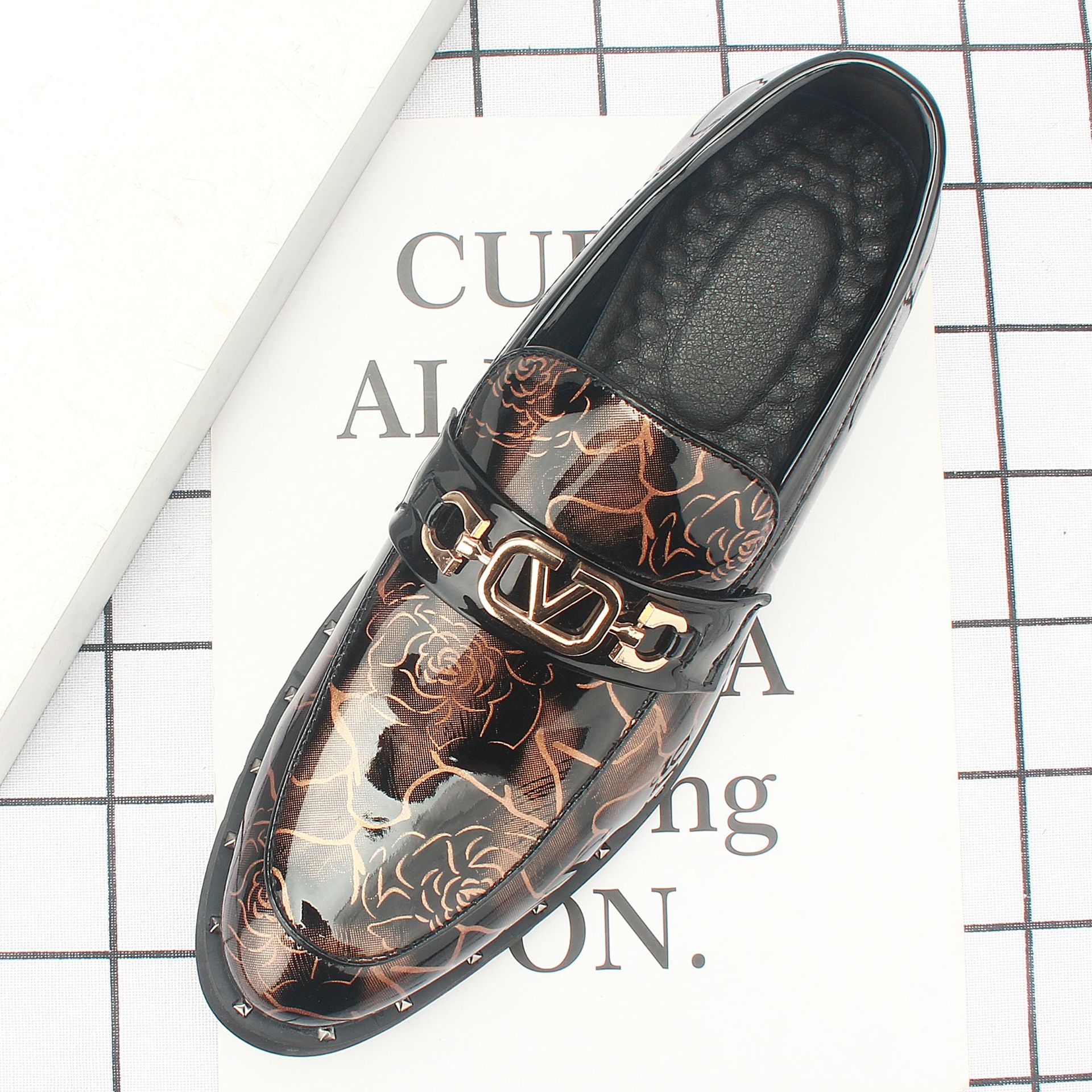 2022�ļ�����Ь����ʽ����ƤЬ�п�������ʿ������װ͸����Ь224