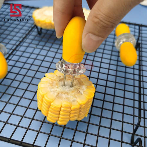 Manufacturer's stainless steel corn needle creative corn barbecue fork BBQ small fork can be combined with small corn inserts