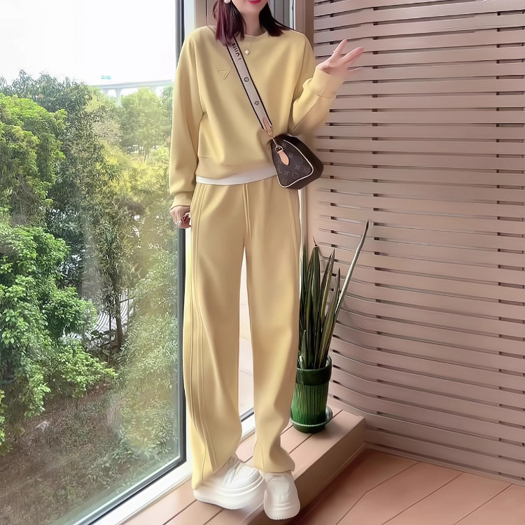 温柔盐系休闲运动套装女2025秋洋气减龄粉色卫衣高腰阔腿裤两件套|undefined