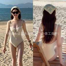 轻奢简约高级感纯欲小香风连体游泳衣女吊带高腰遮肚显瘦保守泳装
