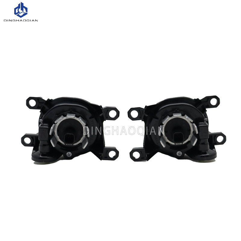 Suitable for Toyota Noah 2022-2025 LED white light fog light kit, low-end upgrade to high-end fog light kit
