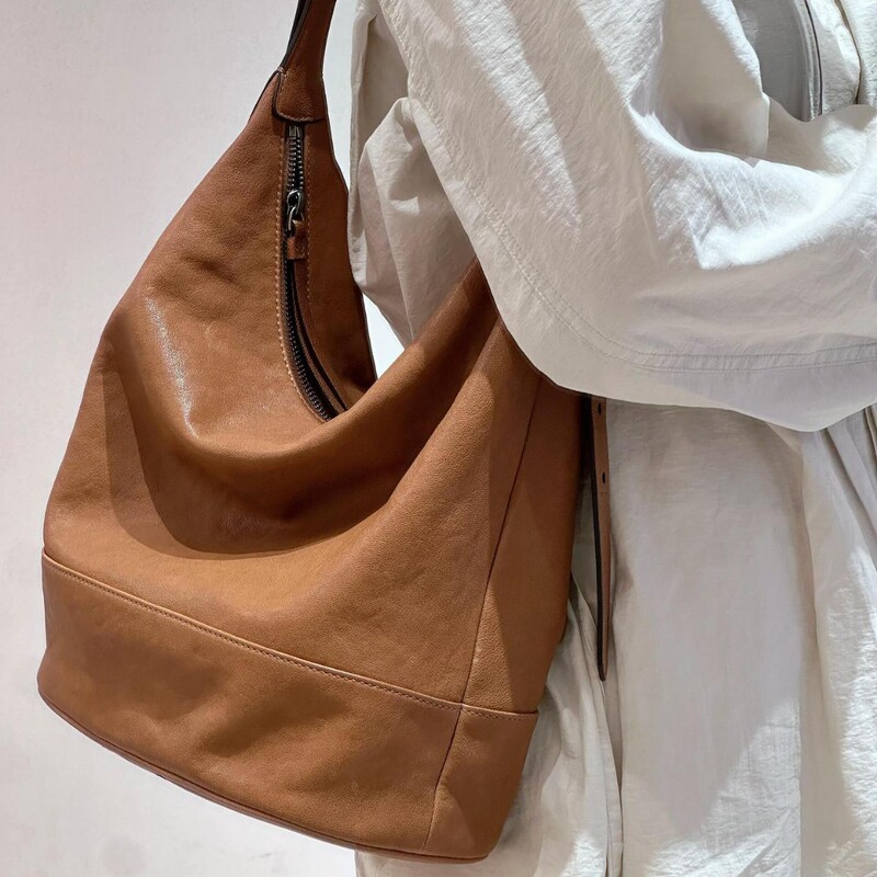 Song Jia's Same Style Fur-Lined Tannery-Dyed Goatskin Double-Ear Bucket Bag for Women, Genuine Leather Large-Capacity Commuter Bag