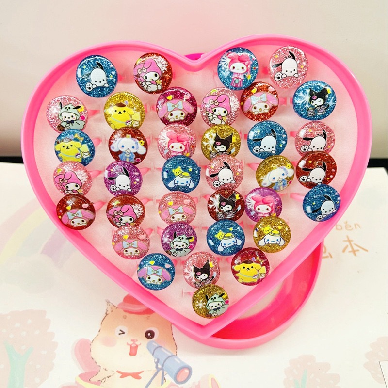 36 Sanrio (circle row) random