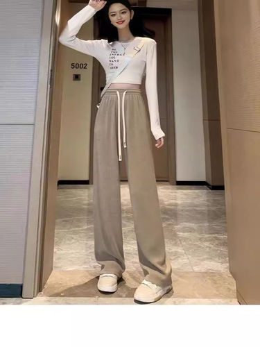 2024 Spring and Autumn New Corduroy Wide Leg Pants Slim Fit Casual Pants Versatile Fashion Comfort Straight Leg Pants Slimming High Waist