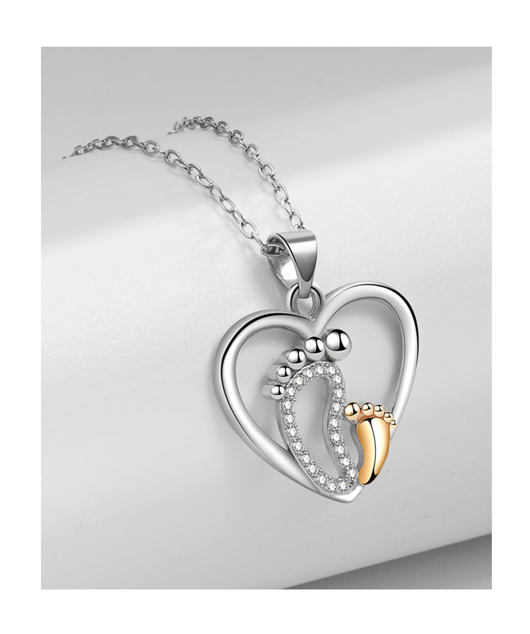 Casual Heart Shape Foot Copper Plating Rhinestones Pendant Necklace display picture 8