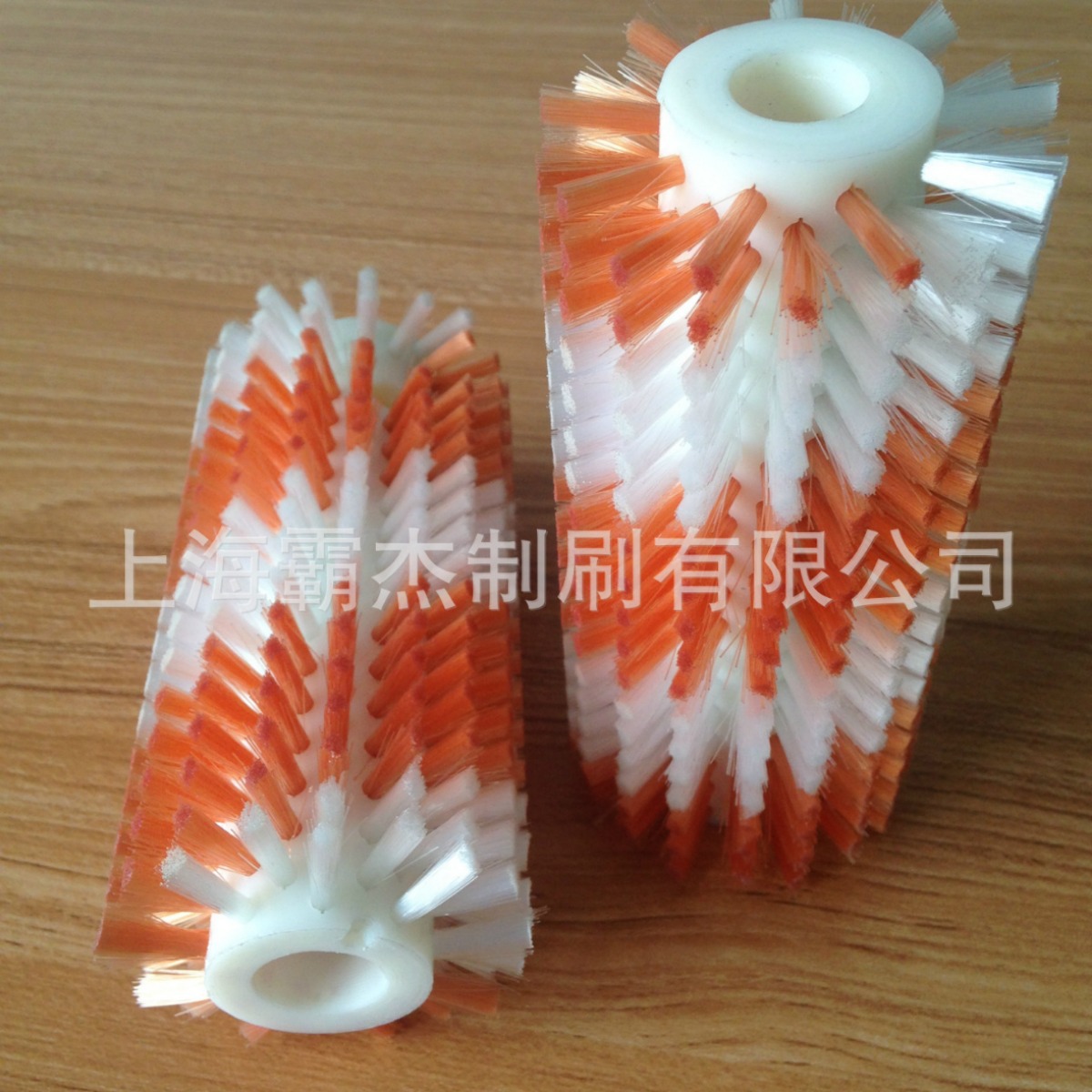 工业毛刷辊 厂家直销泳池清洁刷尼龙毛刷 滚筒毛刷 圆筒毛刷